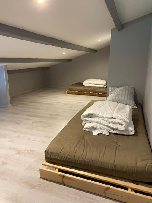 Appartement entièrement refait à neuf à 150 m de la plage Narbonne-Plage Exterior foto