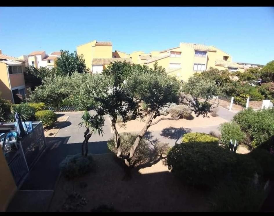 Appartement entièrement refait à neuf à 150 m de la plage Narbonne-Plage Exterior foto